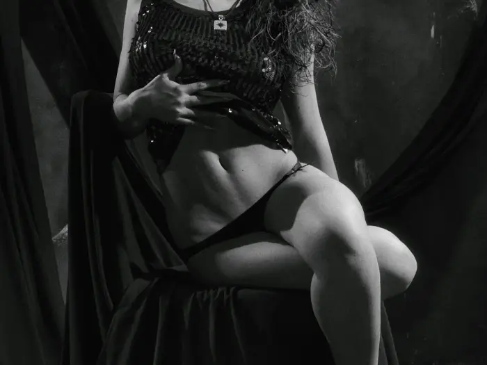 Rhea Chatterjee, verified Worli companion in Mumbai — photo 1 of 4