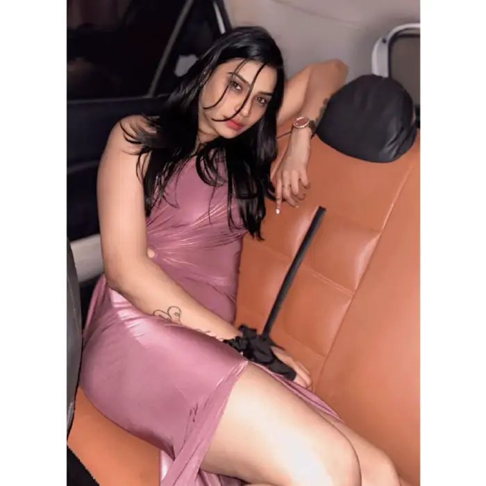 Riya, verified South Mumbai companion in Mumbai — photo 2 of 4