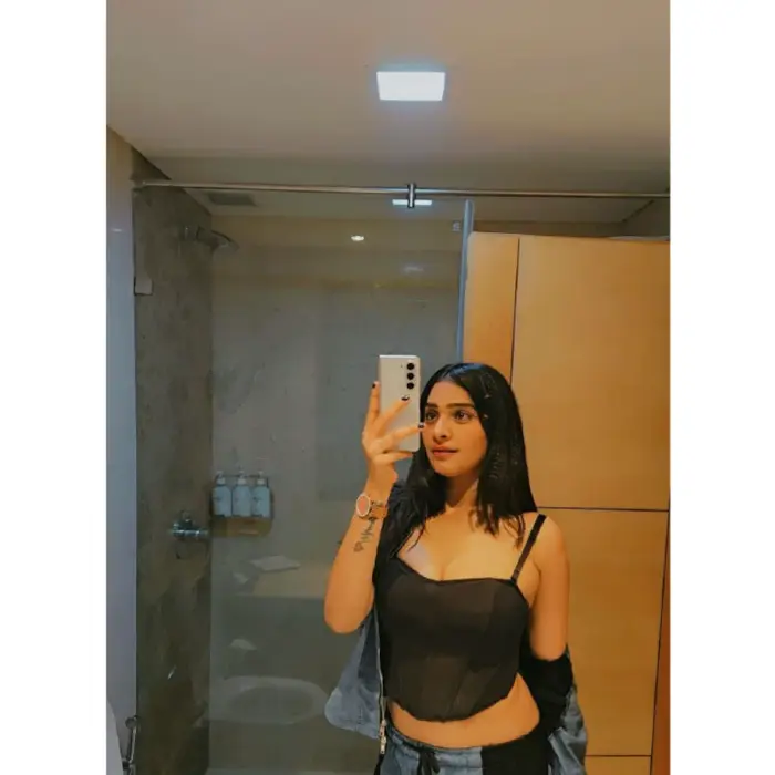 Riya, verified South Mumbai companion in Mumbai — photo 3 of 4